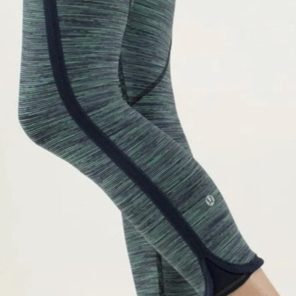 Lululemon can’t stop ankle leggings “we are from space” green bean slalom stripe